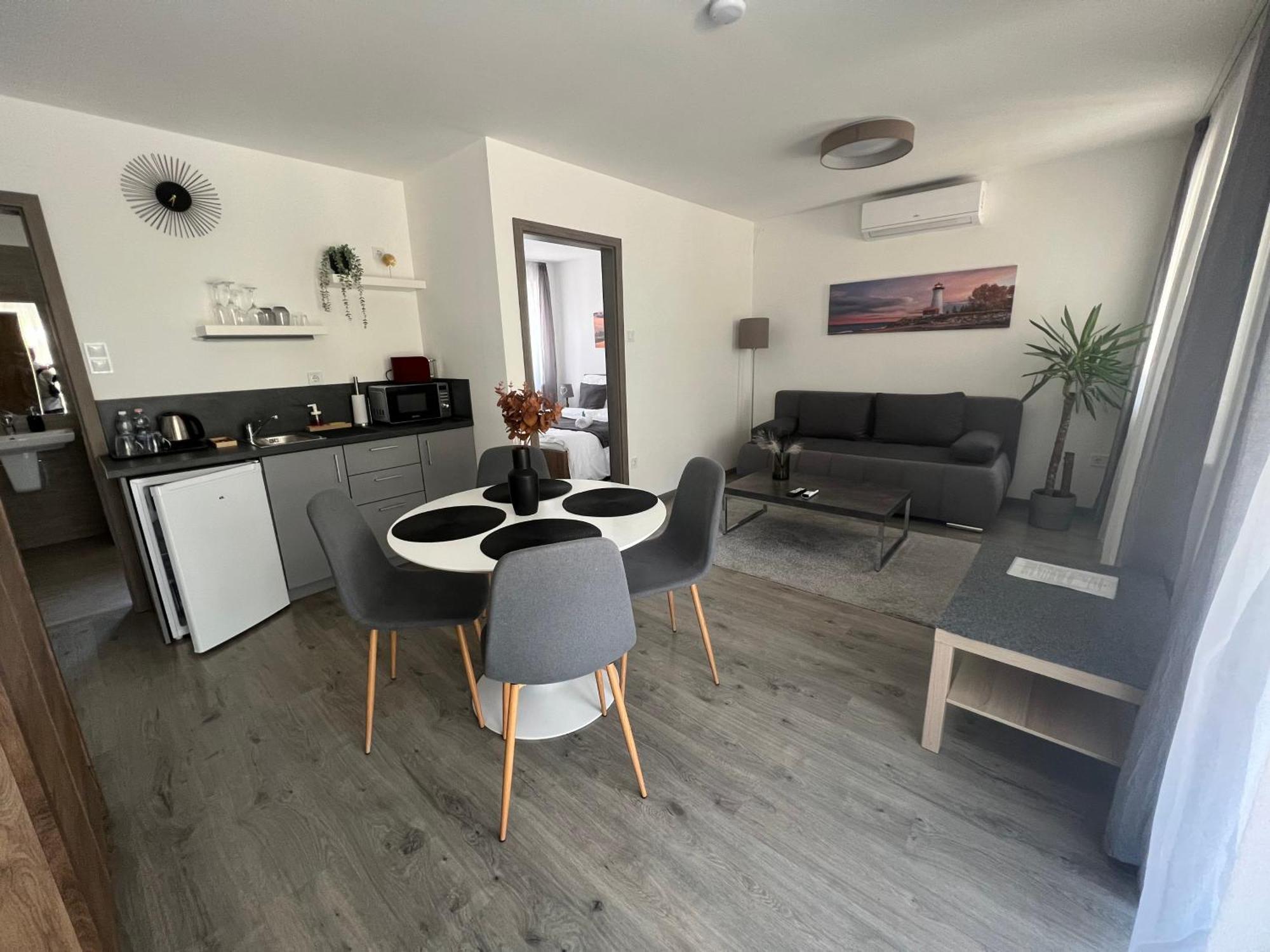 Sophia Apartman Goedoello Exterior foto